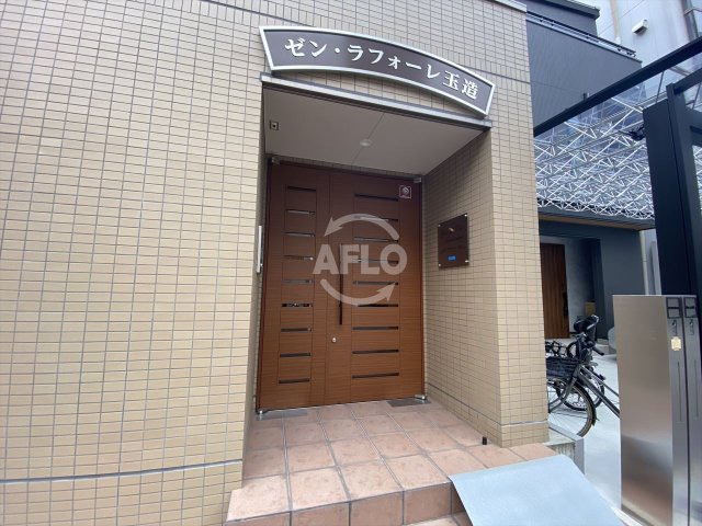 エントランス　ゼンラフォーレ玉造　エントランス