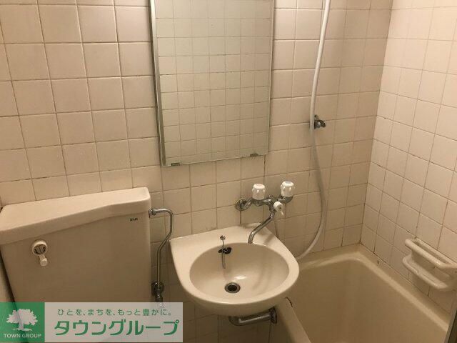 バス・シャワールーム
