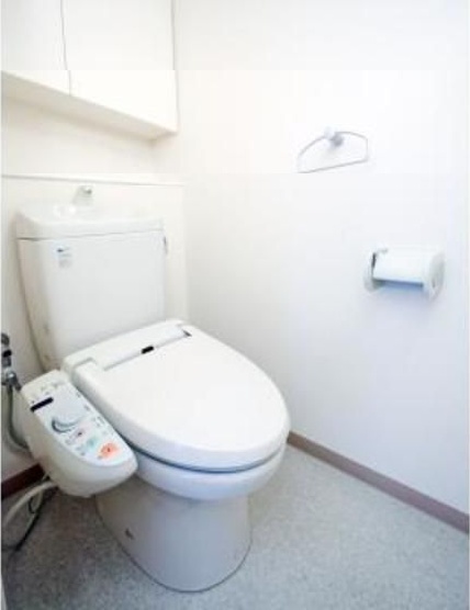 トイレ　清潔感のあるトイレです