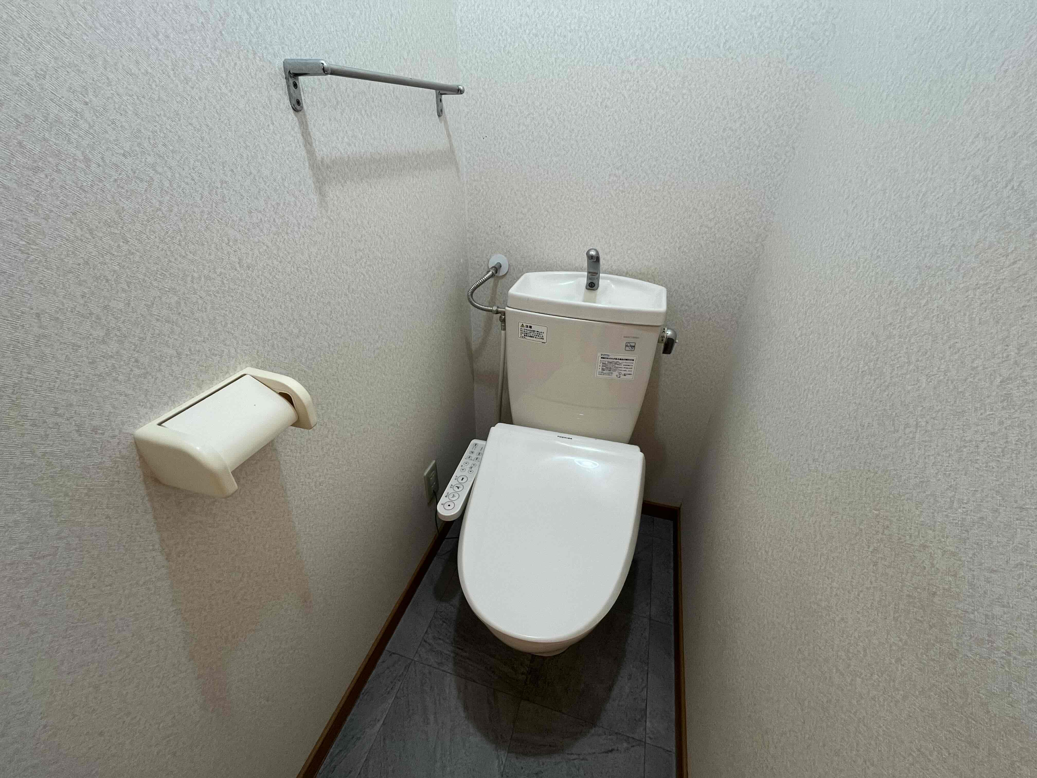ベェルヴェルのトイレ写真