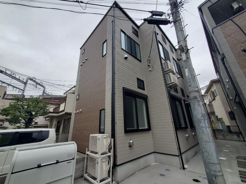 ＪＲ常磐線 北千住駅 徒歩7分 築3年