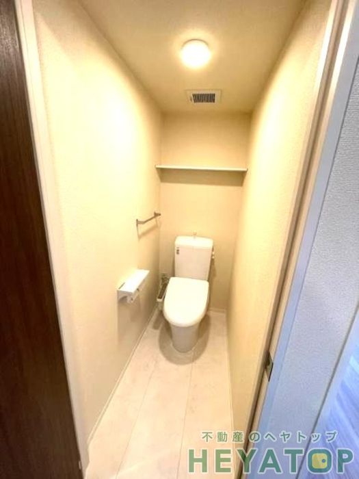 地下鉄桜通線 桜山駅 徒歩11分 3階建 築4年のトイレ写真