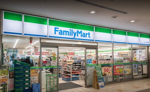 コンビニ　ファミリーマート アトレ目黒店（コンビニ）まで129m