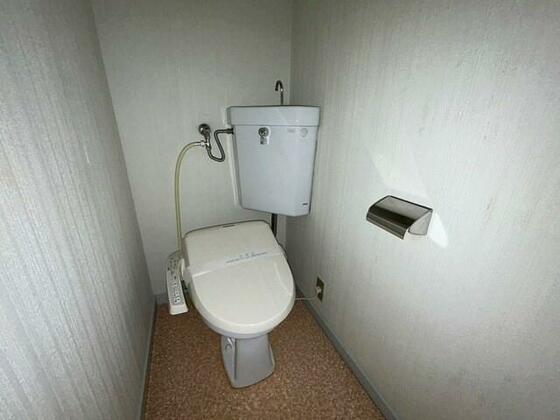 レジデンスフルヤIのトイレ写真