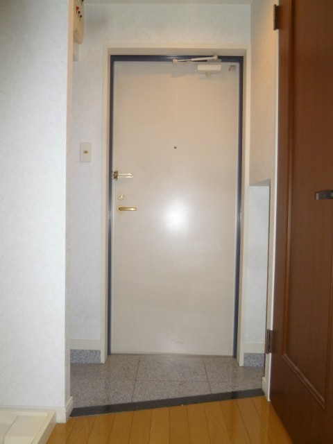 玄関　同タイプ別部屋