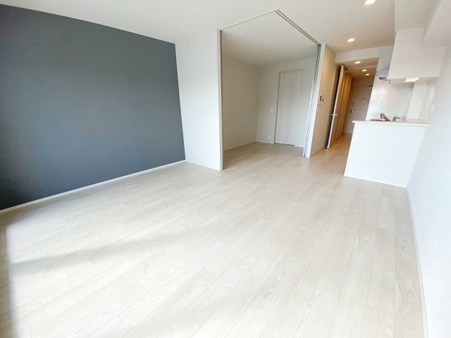 地下鉄長堀鶴見緑地線 松屋町駅 徒歩5分 14階建 築8年の居間写真