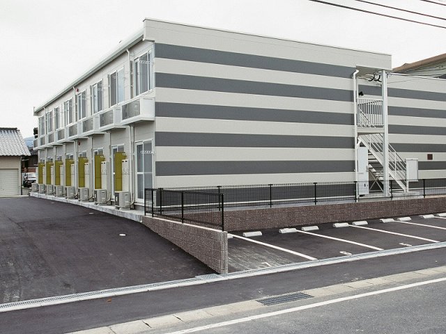 JYURAKUIIIの建物外観