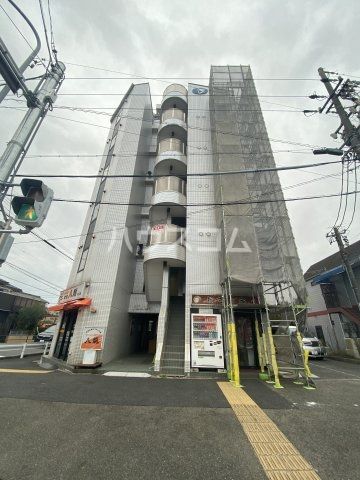 名古屋市中川区中郷のマンションの建物外観
