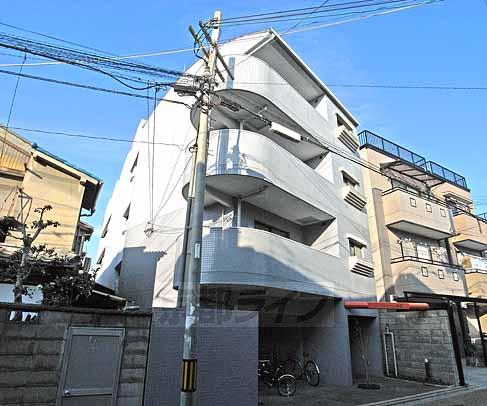 京都市南区唐橋井園町のマンションの建物外観