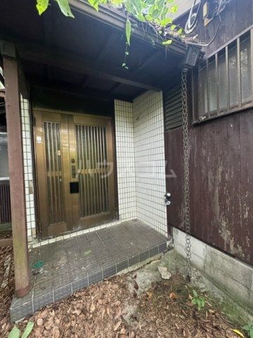 東逸見町1丁目貸家の建物外観