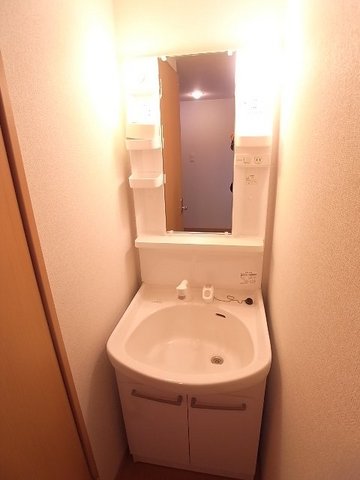 【ＰＯＬＡＲＩＳ　ＣＩＴＹ　ＲＥＳＩＤＥＮＣＥ　Ｓ・Ｙ・Ｔの洗面設備】