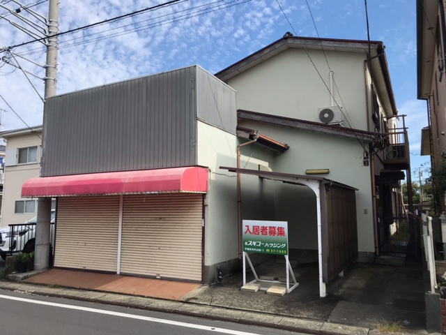 平塚市西八幡のその他の建物外観