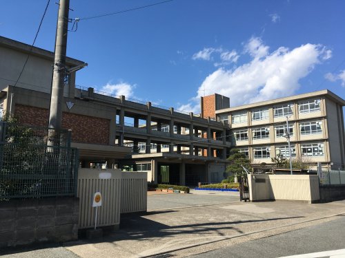 【ジュネス北在家の小学校】