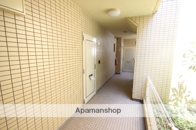 エントランス　ロビー