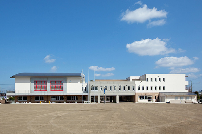 【マインハイム・あじさいの小学校】