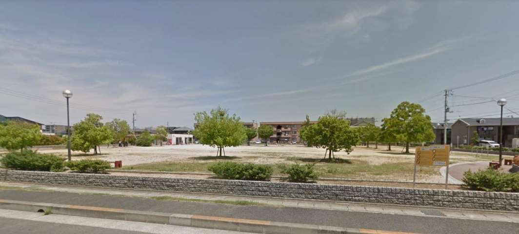 公園　松縄流石中央公園（公園）まで592m