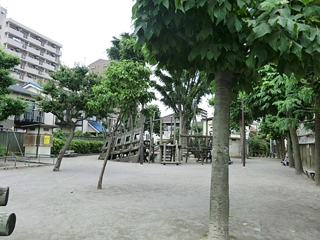 【アイル赤羽サウスの公園】