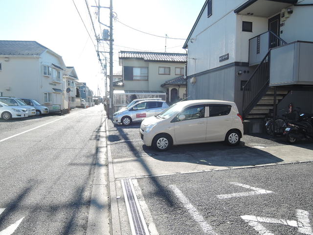 【サニーコートＣの駐車場】