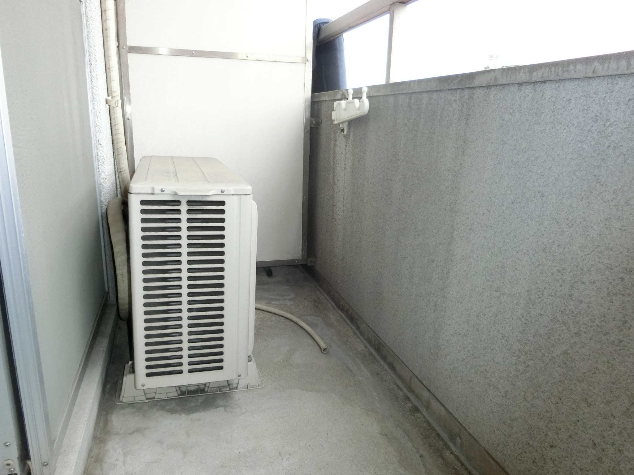 バルコニー　写真は別のお部屋です。現況を優先させていただきます。