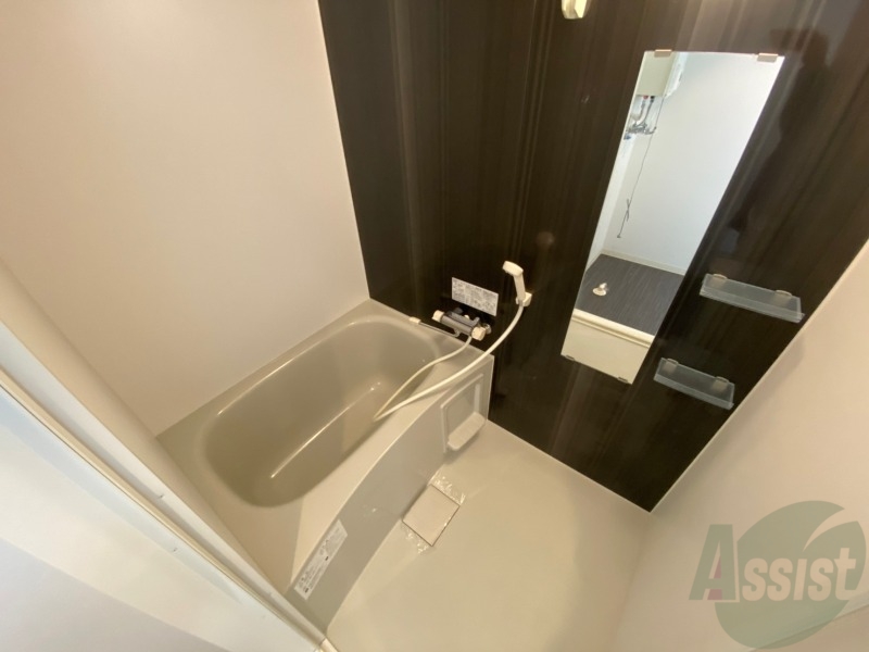 バス・シャワールーム　お風呂です。ゆっくりお風呂につかるのも体に良いですね～