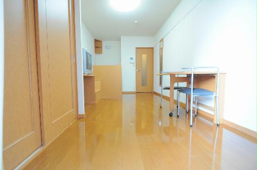 居室・リビング　１Ｆフローリング仕様