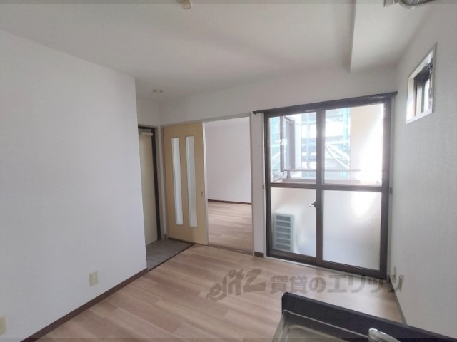 キッチン　ダイニング