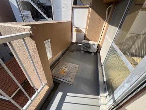 バルコニー　ベランダ