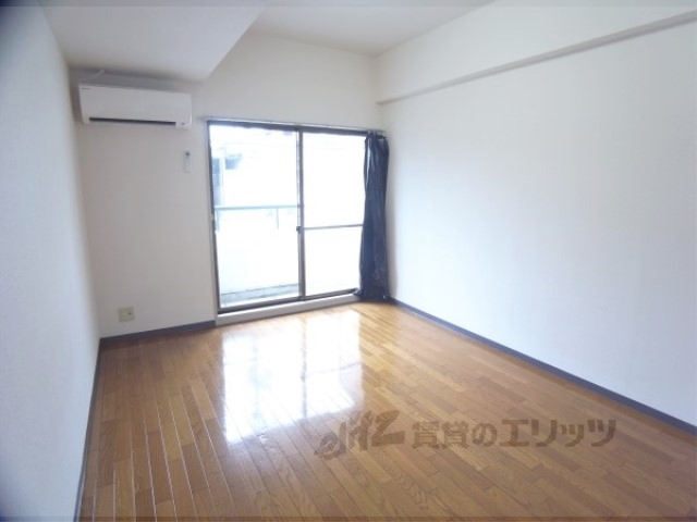 居室・リビング　居室