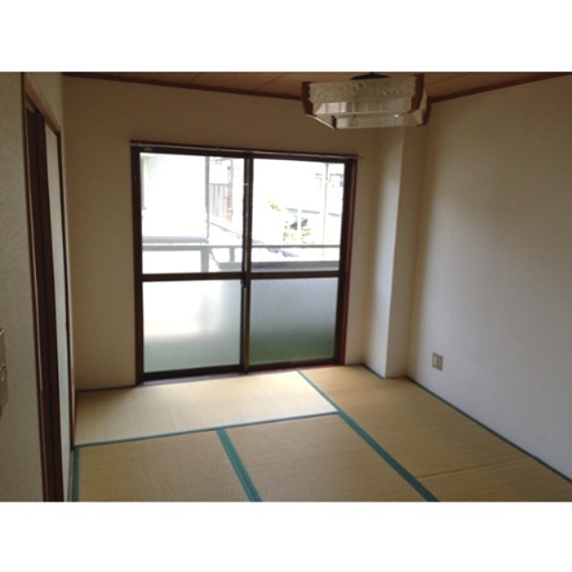 その他部屋・スペース　ゆっくり寛げる和室です。