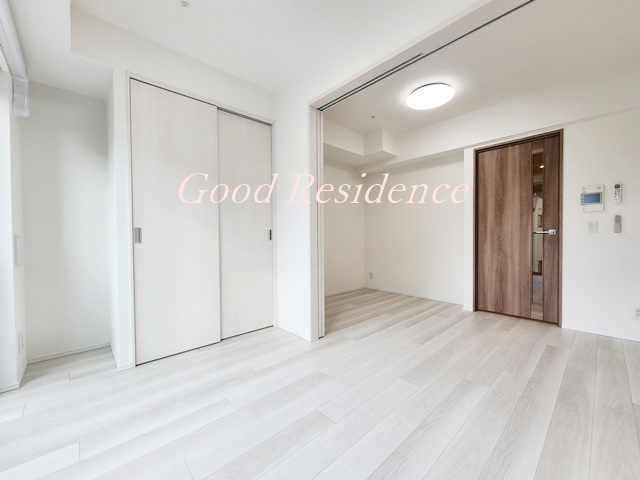 居室・リビング　【女性のお一人暮らしでも安心のセキュリティ♪】同施工仕様写真