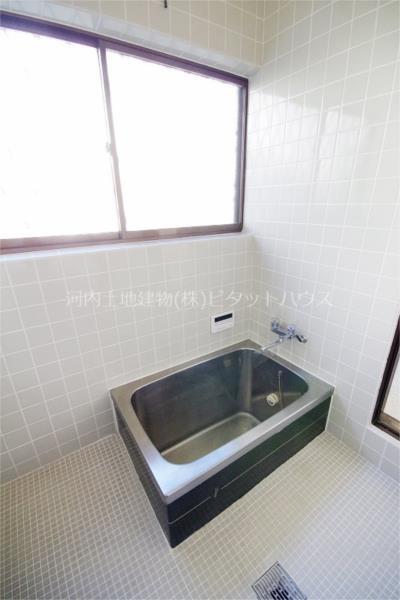 バス・シャワールーム　バス／シャワー