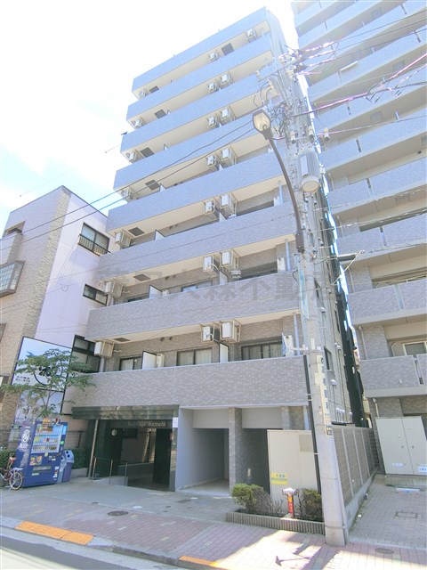 建物外観　2002年10月築　RC鉄筋コンクリート造地上10階建て総戸