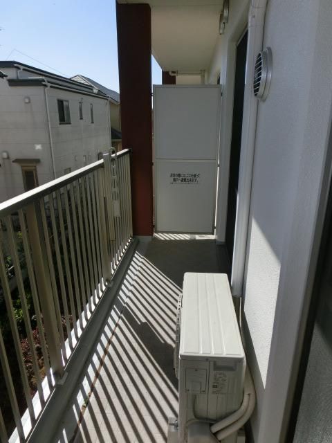 バルコニー　バルコニー完備