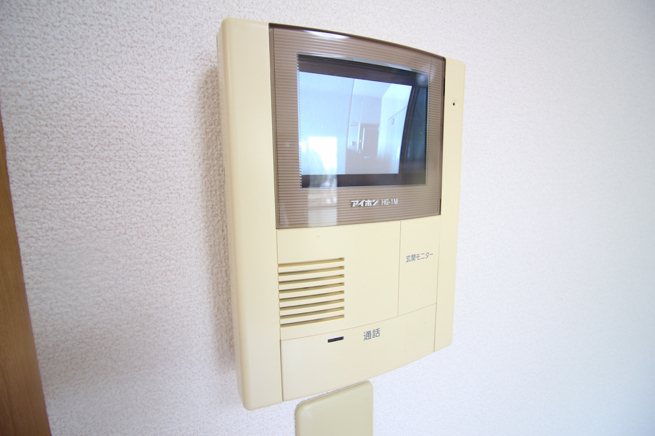 セキュリティ　ＴＶインターホン（写真は別室）