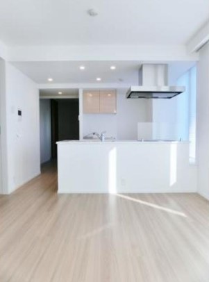 居室・リビング　※同タイプ参考写真