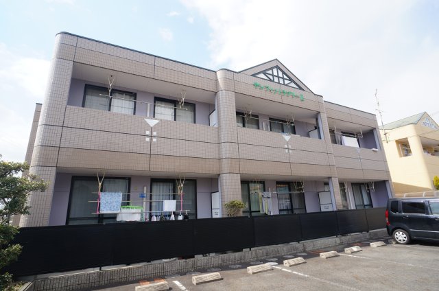 建物外観　外観写真（昼）