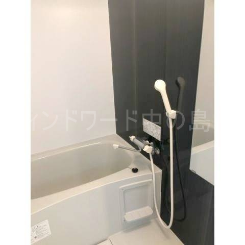 バス・シャワールーム　詳細は、ウィンドワード中の島店までご相談下さい。