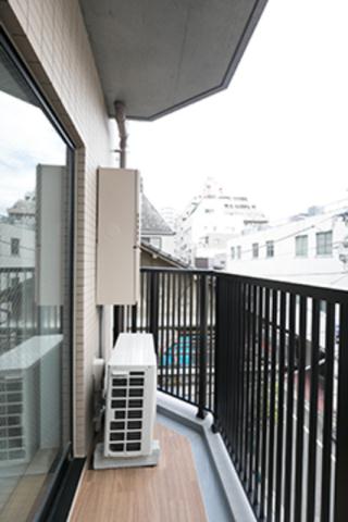 バルコニー