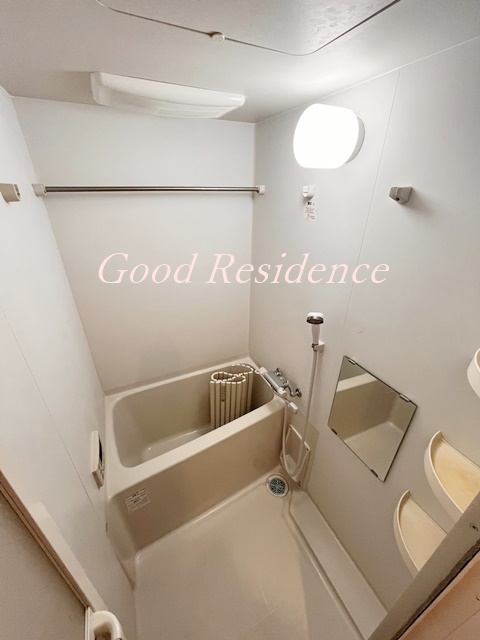 バス・シャワールーム　【陽当たり良好でペットと暮らせるお部屋です♪】