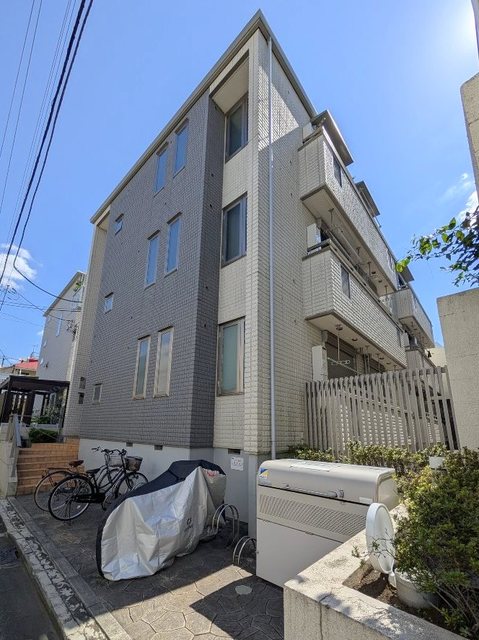 建物外観　耐震構造の旭化成ヘーベルメゾン