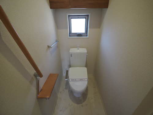 トイレ　シンプルで使いやすいトイレです