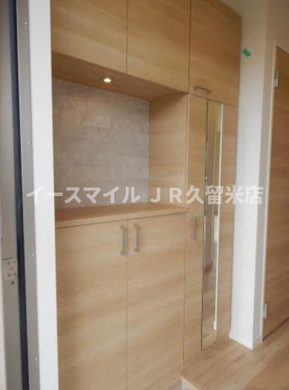 玄関　明るい玄関です