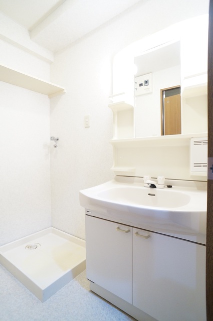 洗面設備　別部屋参考写真