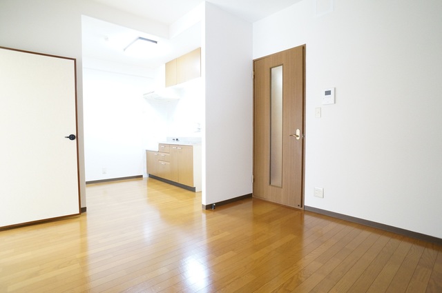 居室・リビング　別部屋参考写真
