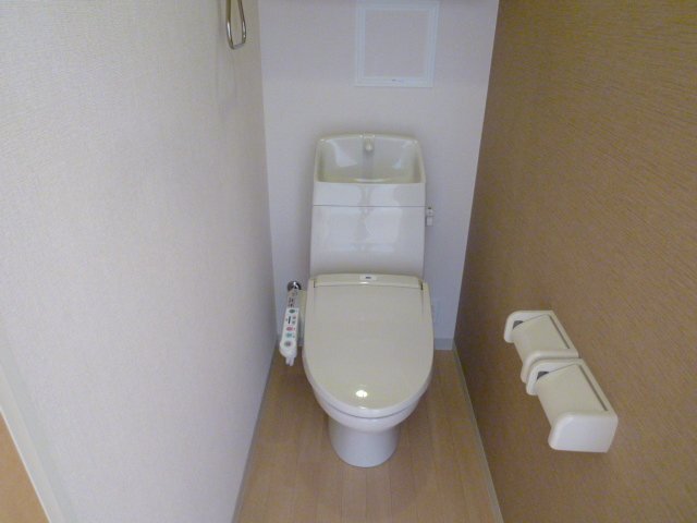 トイレ　シャワー付トイレ