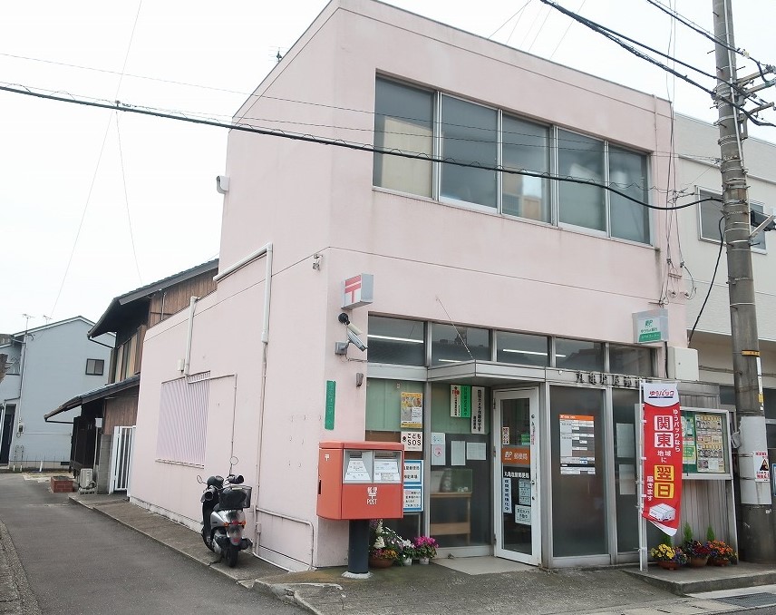 郵便局　丸亀塩屋郵便局（郵便局）まで395m