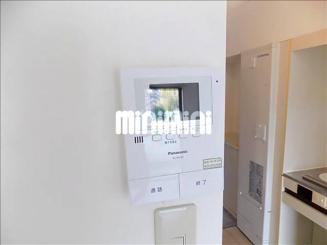 セキュリティ　ＴＶ付モニターホンで来訪者を確認できます