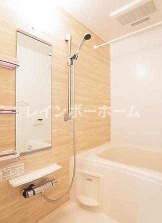 バス・シャワールーム　お風呂で日々の疲れを落としましょう