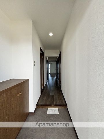 Vento484の玄関写真