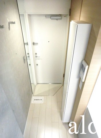 玄関　同シリーズ写真